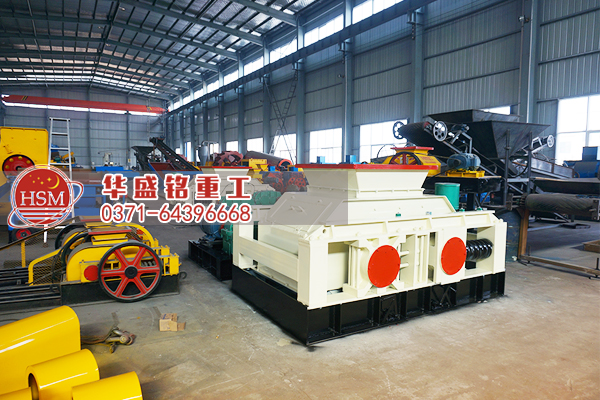 ��݁����C��Ҋ���}